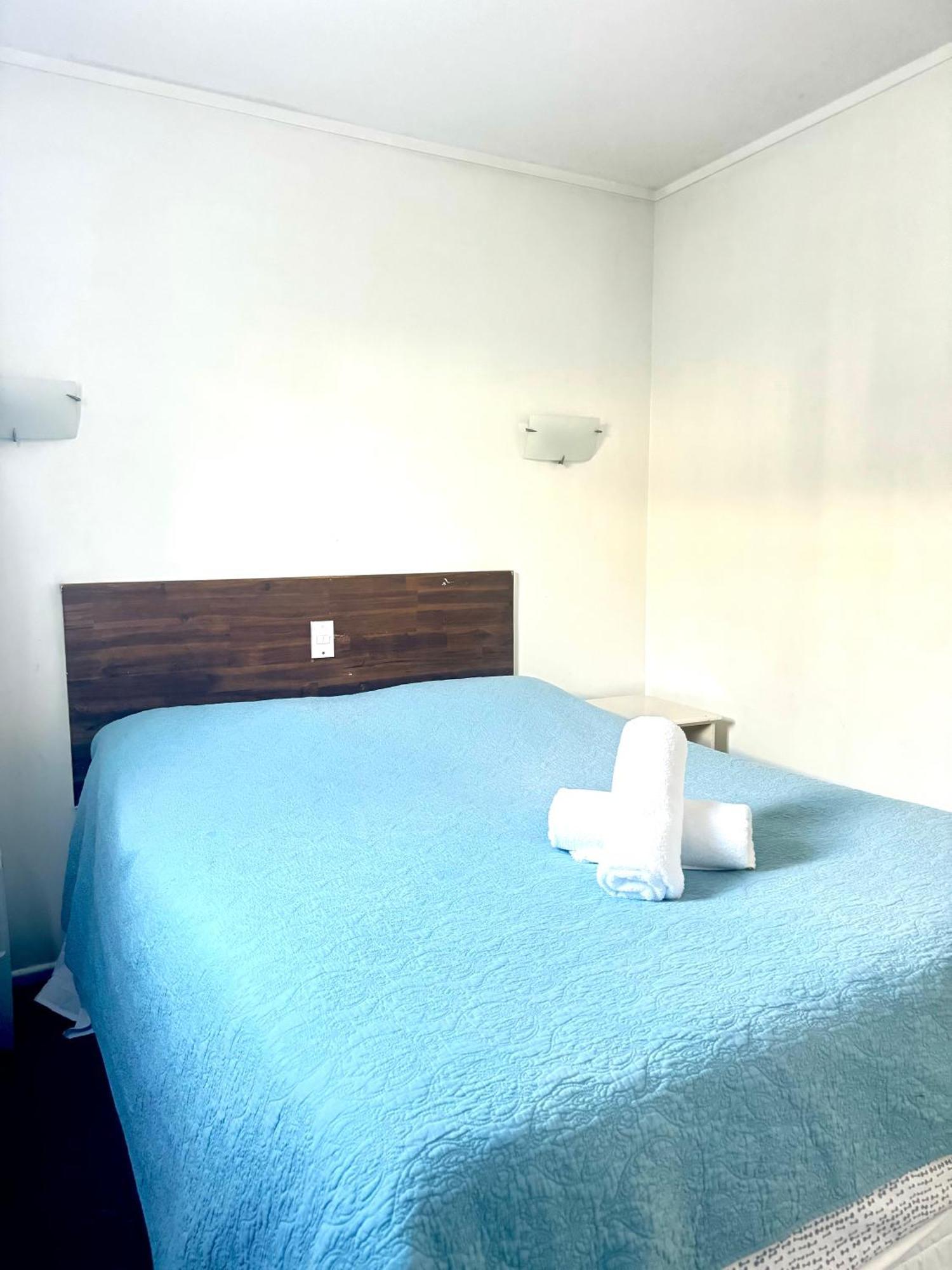 Papakura Pioneer Motor Lodge & Motel Exterior photo